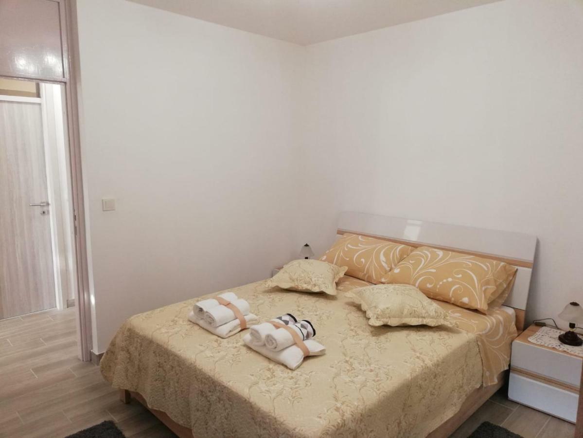 Apartment White Pula Extérieur photo